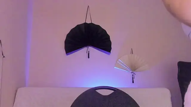phoenix xx online show from 11, 4, 2026