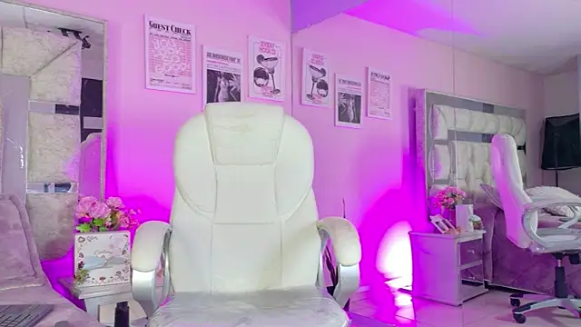 Sara Greey online show from 13, 4, 2026