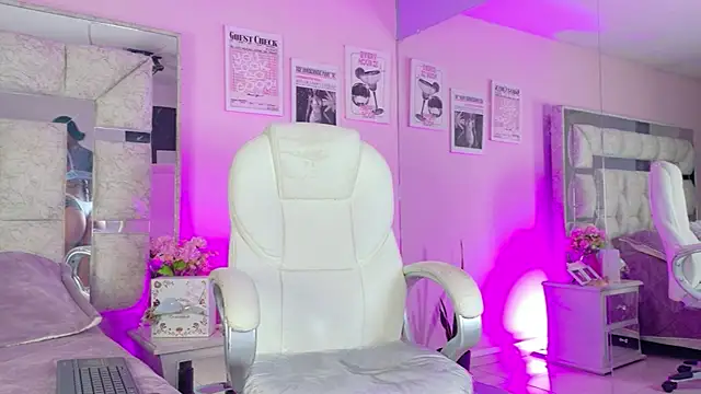 Sara Greey online show from 18, 4, 2026