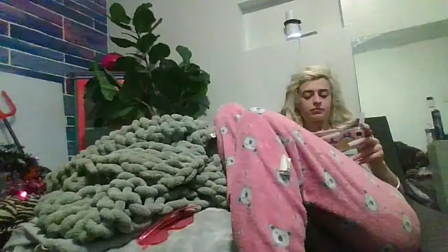 watermellonpussy online show from 7, 3, 2026