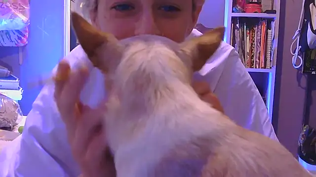 watermellonpussy online show from 27, 10, 2025