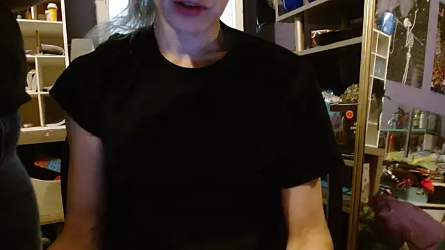 watermellonpussy online show from 26, 11, 2025