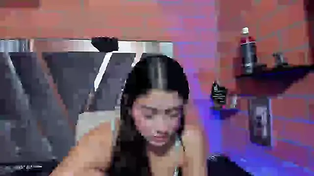Snapshot of sainix_ chatting on 12, 12, 2024 sainix online show from 12, 12, 2024