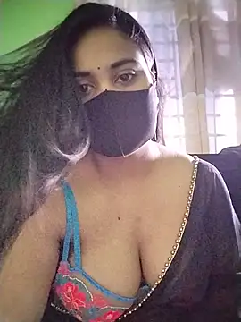 Snapshot of SimaRoy- chatting on 13, 7, 2026 SimaRoy- online show from 13, 7, 2026