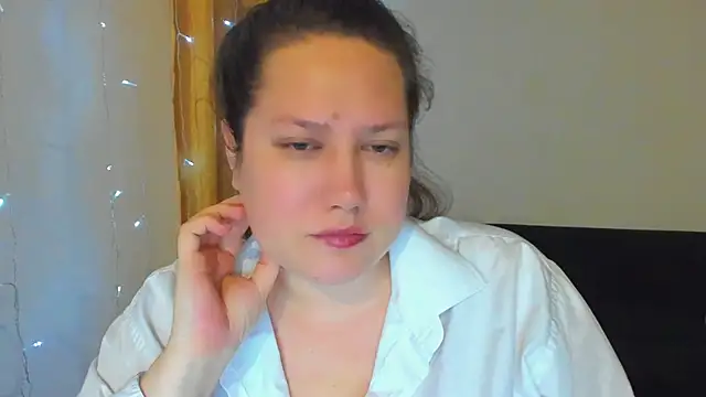  madalexa  online show from 3, 3, 2026