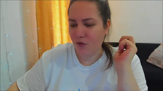  madalexa  online show from 7, 4, 2026