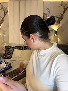 GabriellaFerrer online show from 6, 2, 2025