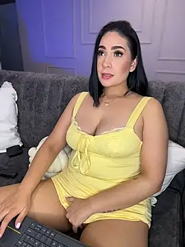 GabriellaFerrer online show from 21, 11, 2025