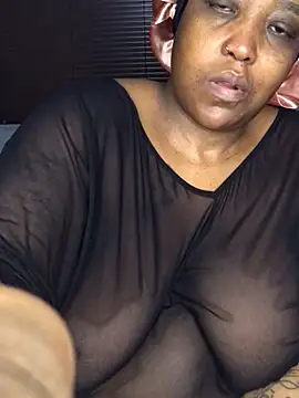 Snapshot of sotho_ssbbw chatting on 18, 5, 2026 sotho ssbbw online show from 18, 5, 2026
