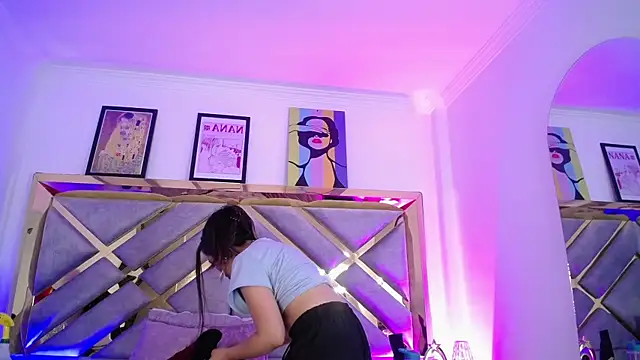 Moon Water   online show from 22, 4, 2026