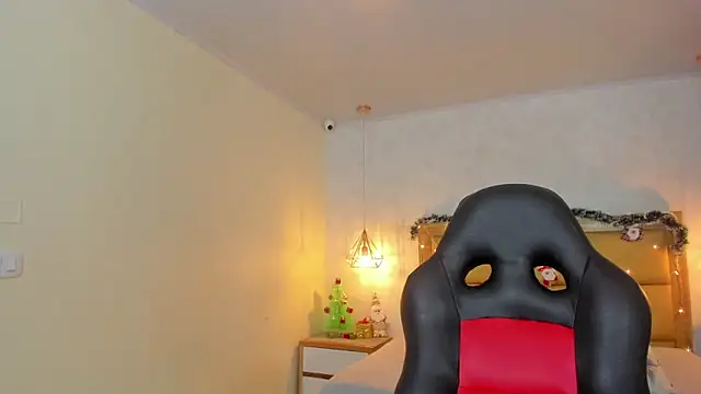 LARSONMIA online show from 20, 12, 2025