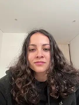 Megan Rodrigo online show from 22, 5, 2026