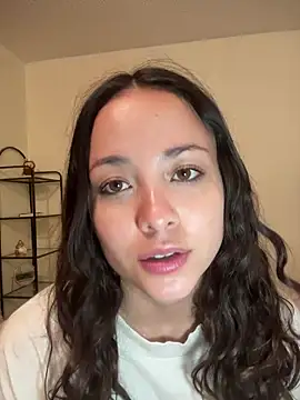 Megan Rodrigo online show from 18, 3, 2026