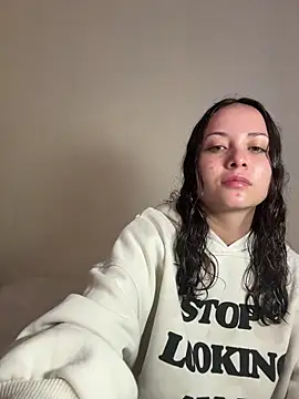 Megan Rodrigo online show from 14, 1, 2026