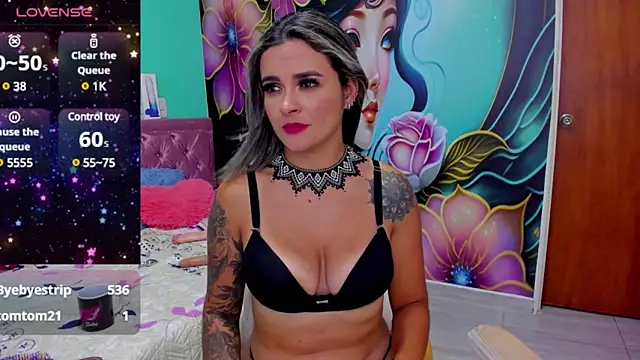 mia bigtits17 online show from 8, 2, 2025