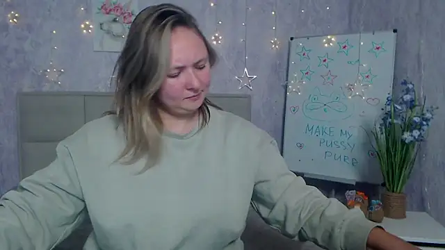 SallyVerda online show from 11, 11, 2025