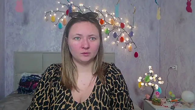 SallyVerda online show from 4, 4, 2026