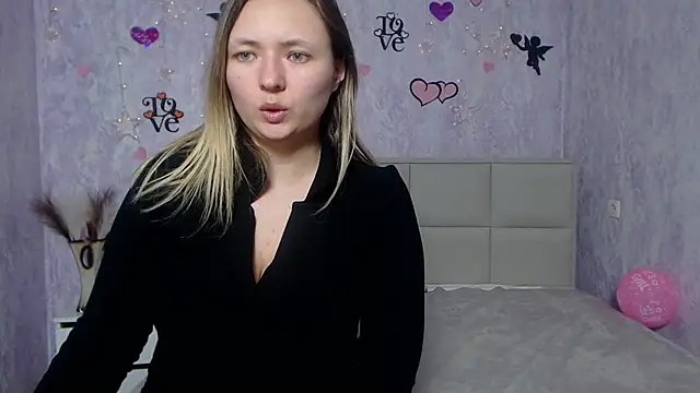 SallyVerda online show from 8, 2, 2025
