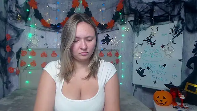 SallyVerda online show from 2, 11, 2025