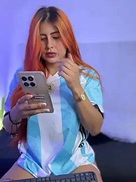 Snapshot of Amber_Martins_ chatting on 23, 6, 2026 Amber Martins online show from 23, 6, 2026