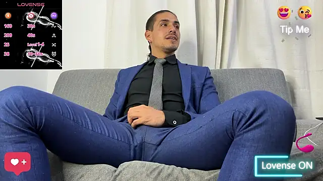 Tom blunt96 online show from 11, 2, 2026