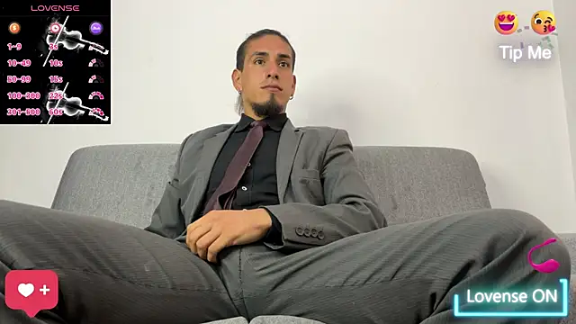 Tom blunt96 online show from 16, 12, 2025