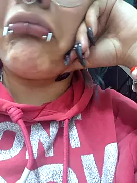 lucky-leah online show from 17, 4, 2026