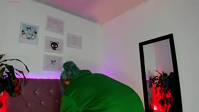 lucky-leah online show from 28, 2, 2025