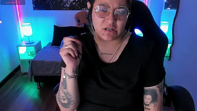 lucky-leah online show from 29, 11, 2025