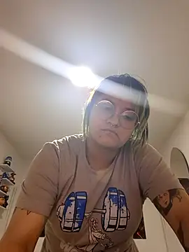 lucky-leah online show from 9, 10, 2025