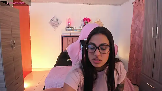 Kayla foxxy online show from 12, 7, 2026