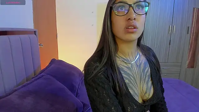 Kayla foxxy online show from 5, 11, 2025