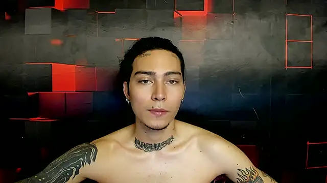 Snapshot of chromeheart_ chatting on 21, 4, 2026 chromeheart online show from 21, 4, 2026