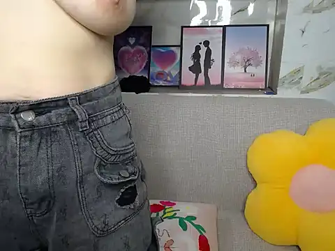 Love bug15 online show from 9, 10, 2025