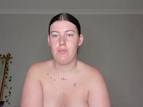 C1eopatra online show from 21, 12, 2025