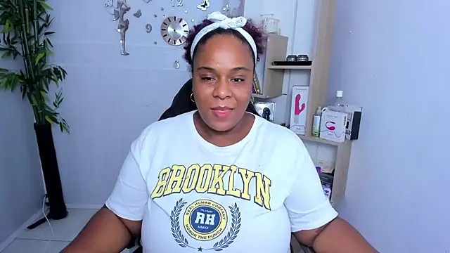 bbw charlote online show from 1, 8, 2026