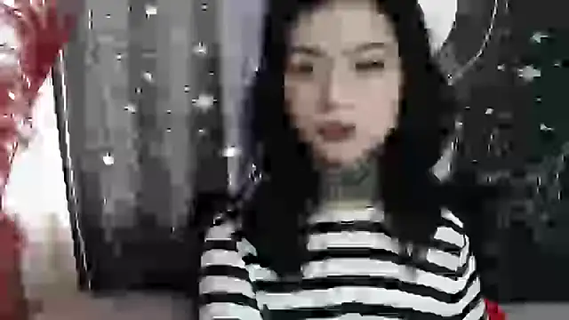 Snapshot of Isabella__dark chatting on 8, 2, 2025 Isabella  dark online show from 8, 2, 2025