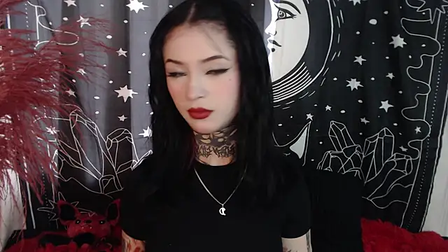 Snapshot of Isabella__dark chatting on 5, 2, 2025 Isabella  dark online show from 5, 2, 2025