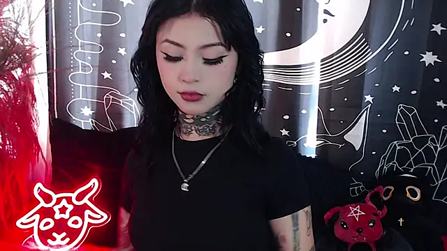 Snapshot of Isabella__dark chatting on 10, 2, 2025 Isabella  dark online show from 10, 2, 2025