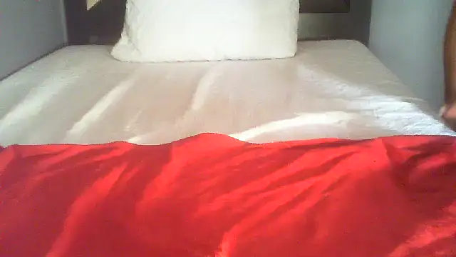 Esona5 online show from 14, 4, 2026