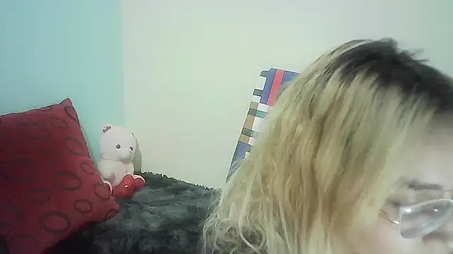 JuliaMack online show from 24, 1, 2025