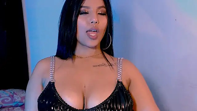Snapshot of Candy_beauty chatting on 6, 5, 2026 Candy beauty online show from 6, 5, 2026
