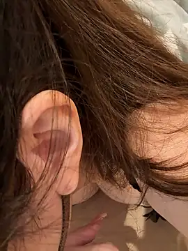 Snapshot of OCHAN___X chatting on 2, 11, 2025 OCHAN X online show from 2, 11, 2025