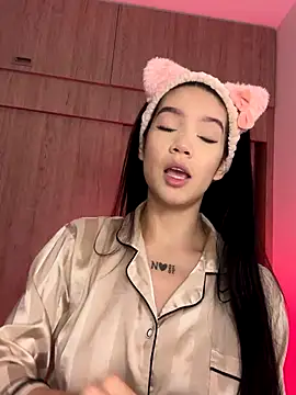 Snapshot of Ambar_R0SSE chatting on 1, 10, 2025 Ambar R0SSE online show from 1, 10, 2025