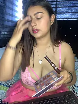 Snapshot of Kittyy_Hott_ chatting on 24, 1, 2025 Kittyy Hott online show from 24, 1, 2025