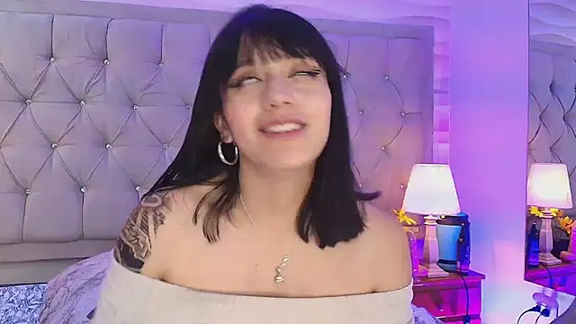 AlissonLopez  online show from 18, 2, 2025