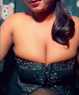 Snapshot of SLteena chatting on 1, 8, 2026 SLteena online show from 1, 8, 2026