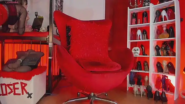 MistressAndre online show from 28, 11, 2025