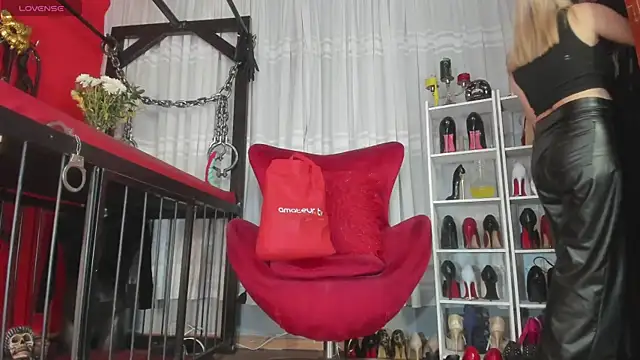 MistressAndre online show from 13, 3, 2026