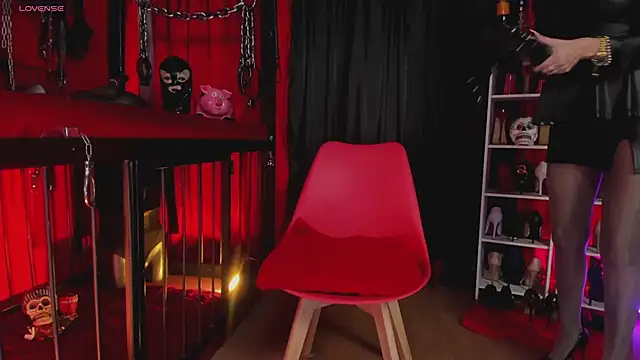 MistressAndre online show from 7, 4, 2026